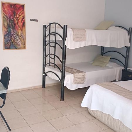 Casa De Ana - Habitacion Privada كانكون المظهر الخارجي الصورة