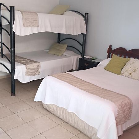 Casa De Ana - Habitacion Privada كانكون المظهر الخارجي الصورة